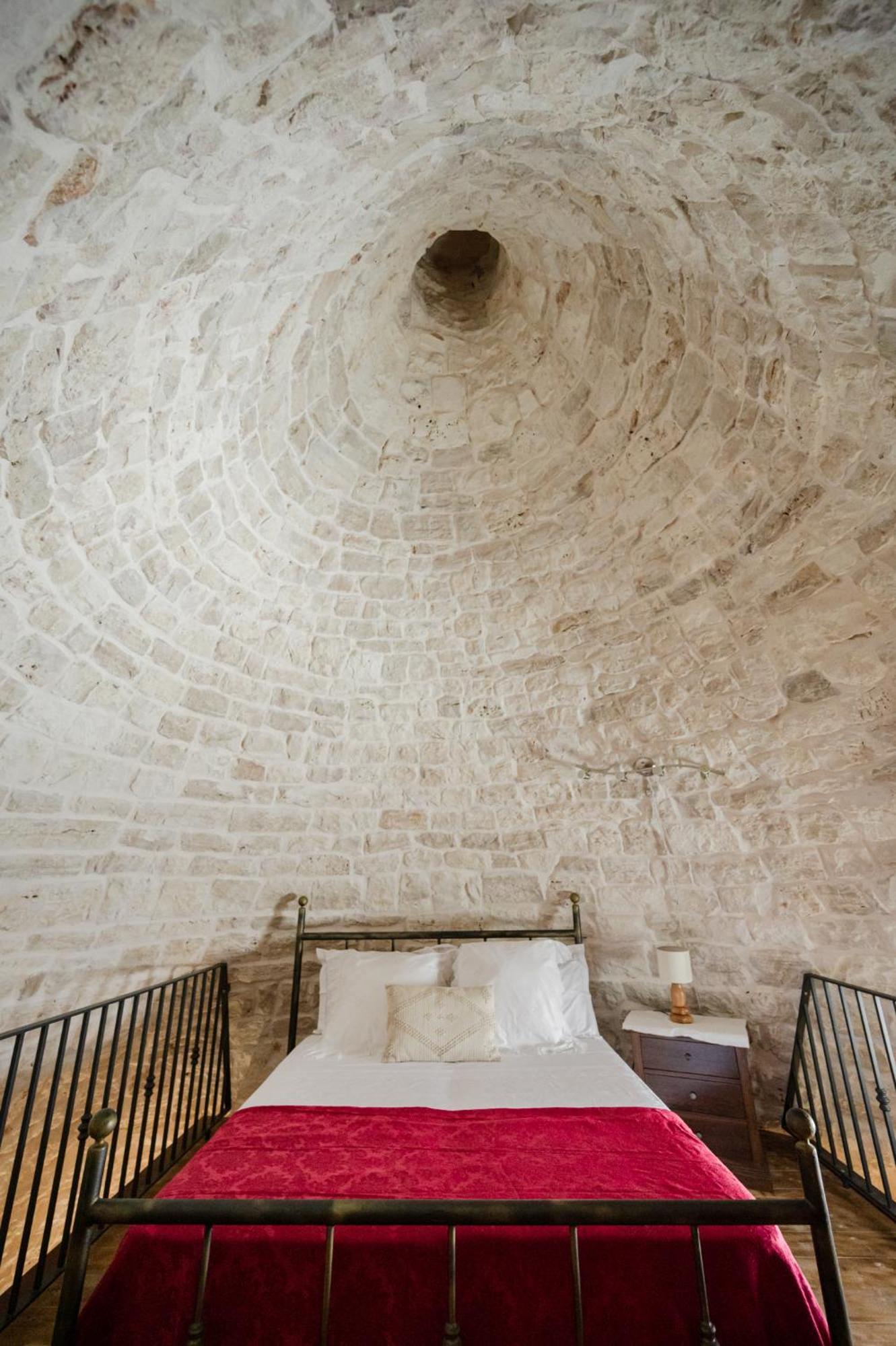 Trulli D'Autore Мартина Франка Стая снимка